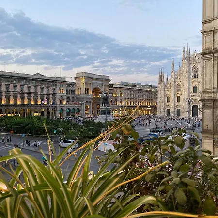 Apartment Meravigli Duomo 4 *