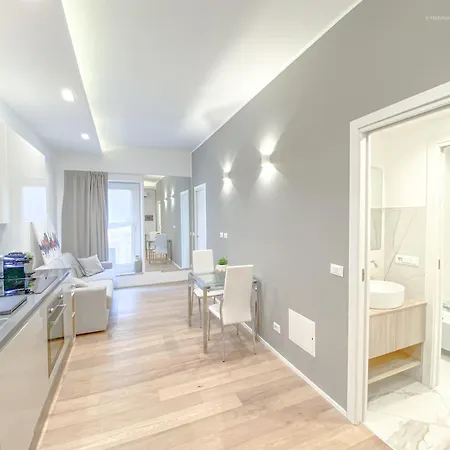 Apartment Meravigli Duomo 4 Milan
